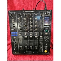 EX HIRE PIONEER DJM900NXS 4CH DJ MIXER WITH FX (MIXER 5)